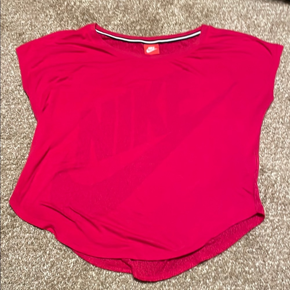 Nike Women's Bright Pink Short Sleeve Athletic Tee